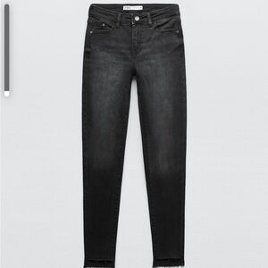 Zara Jeans - Z1976 mid rise jean with raw hem
